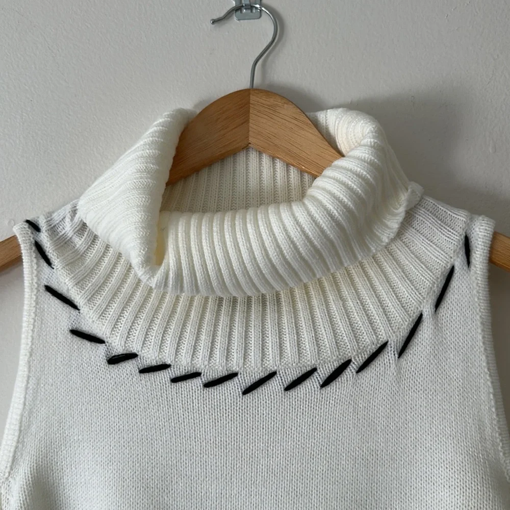 Venus Cream Sweater Top